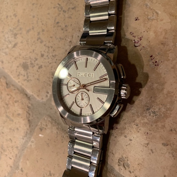 Gucci watch - Picture 2 of 8